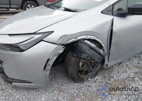 2024 Toyota Prius Le из США, поврежденный, VIN JTDACAAU0R3023826